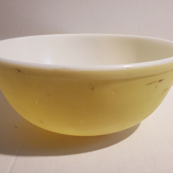 Vintage Pyrex Main Nesting Bowl Yellow 10.5"  #404 & A-12 Serving Bowl Pls Read - Picture 6 of 12